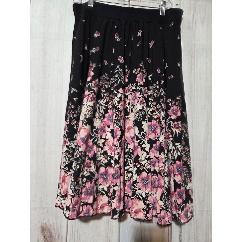 Metrowear Black‎ Floral Print Midi Skirt Size L Flowy